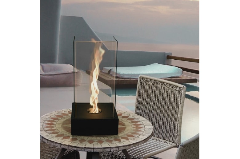 An outdoor freestanding bioethanol fireplace.